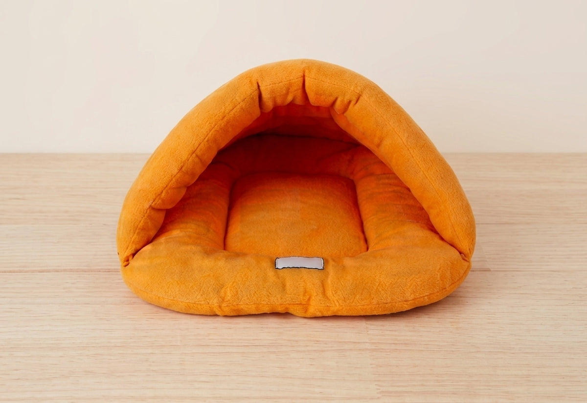 Fleece Cave Bed