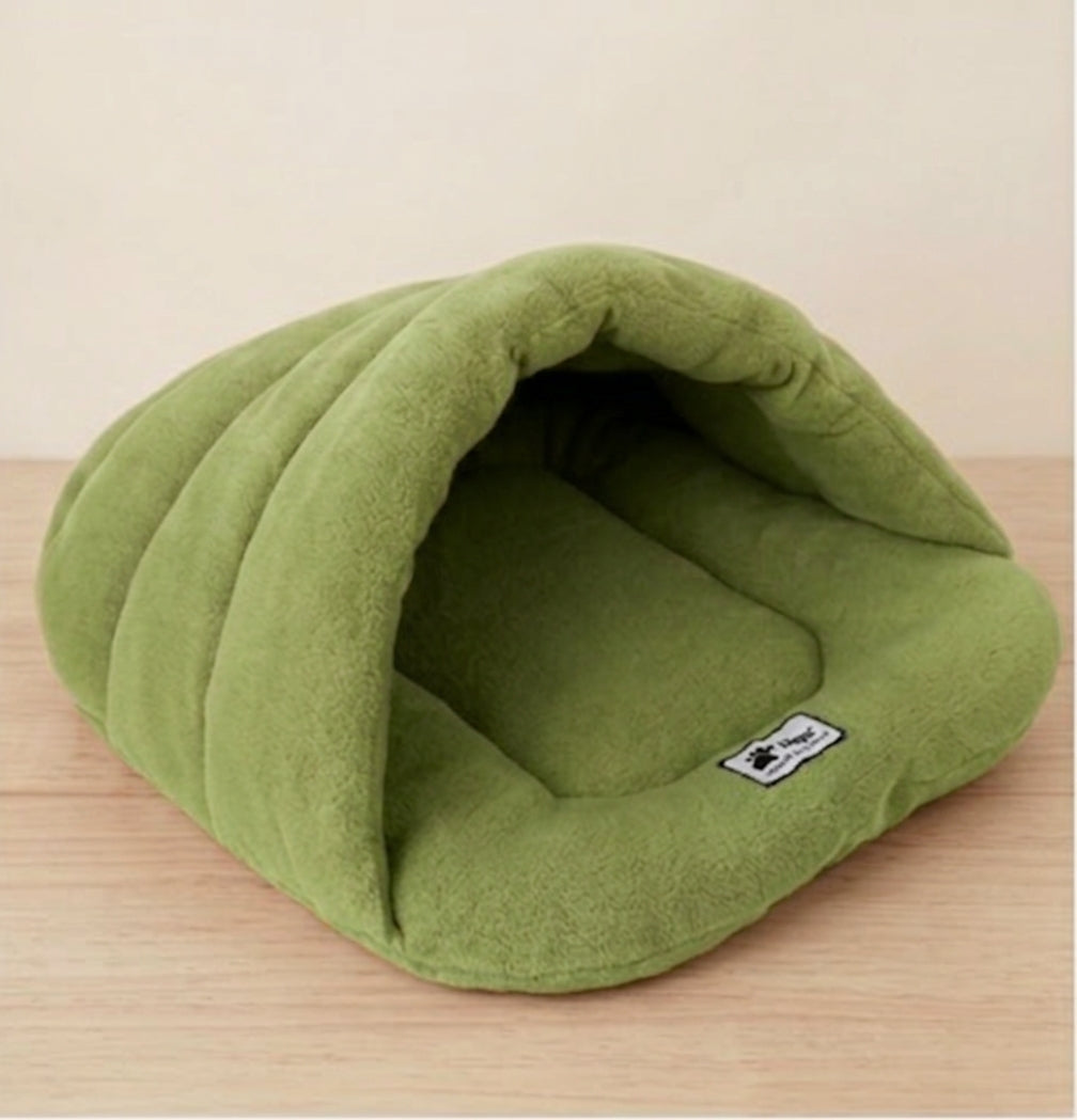 Fleece Cave Bed