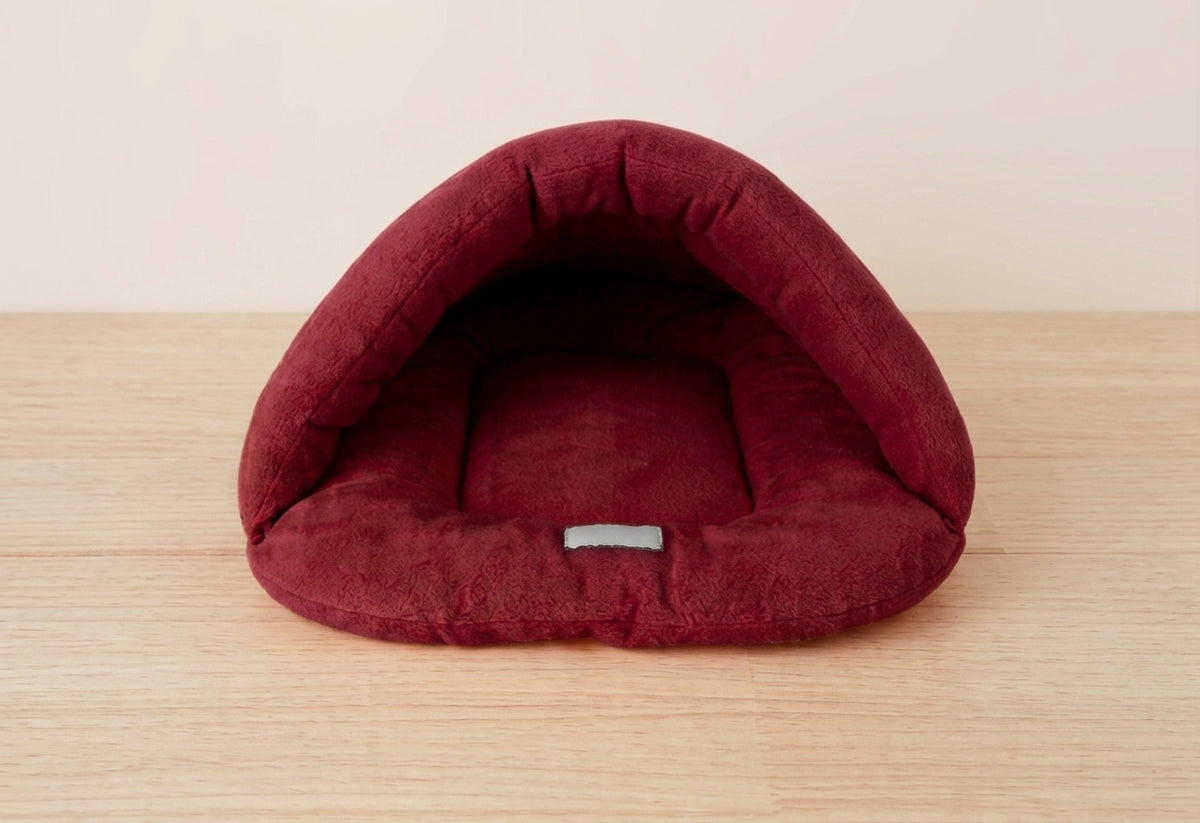 Fleece Cave Bed